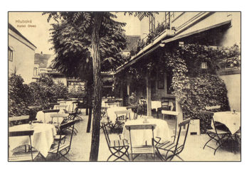 Hluboká nad Vltavou - Hotel Obec