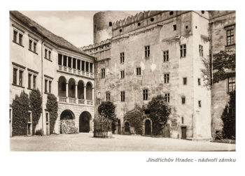 Jindřichův Hradec - nádvoří zámku