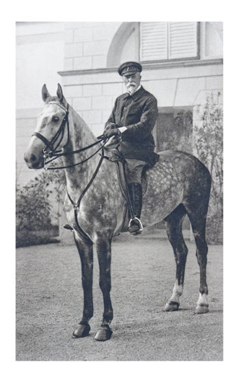 T. G. Masaryk před vyjížďkou v Lánech